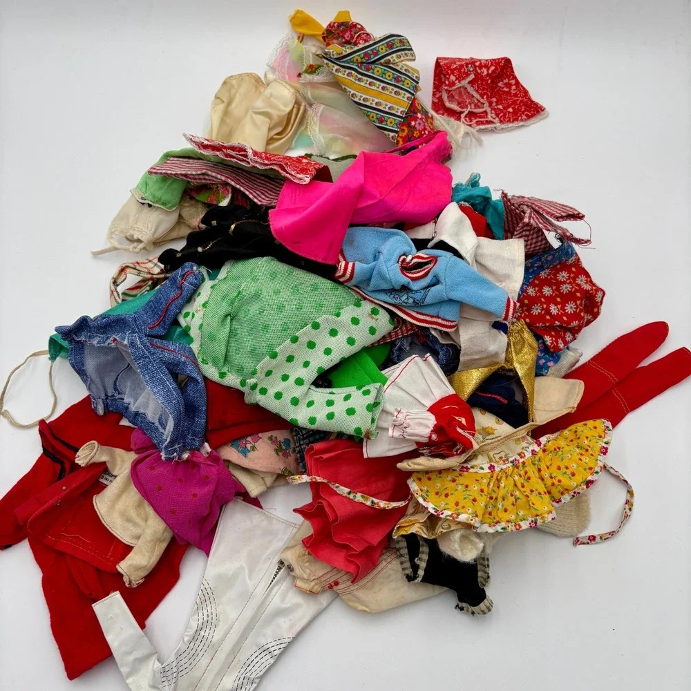 Vintage 1960s 1970s Mattel Barbie Skipper & Clone Doll Clothing Lot Over 1lb